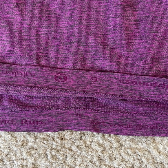 Lululemon Run Swiftly Size 6 Fuchsia Heathered Purple Tank Top Racer Back Cute - Picture 3 of 9